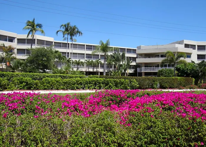 Marco Beach Vacation Suites